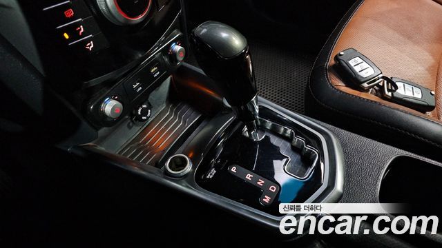 KG Mobility (SsangYong) Tivoli Armor Gear Edition 2WD 2018 — фото 9