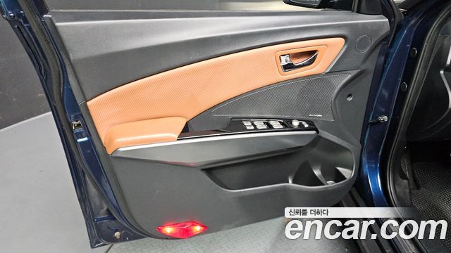 KG Mobility (SsangYong) Tivoli Armor Gear Edition 2WD 2018 — фото 24