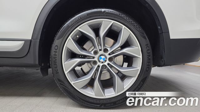 BMW X4 (F26) xDrive20d 2017 — фото 27