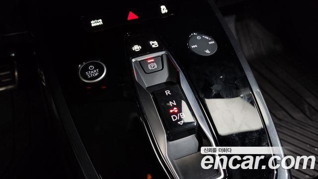 Audi Q4 e-tron (F4) 40 Premium Sportback 2023 — фото 9