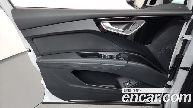 Audi Q4 e-tron (F4) 40 Premium Sportback 2023 — фото 30