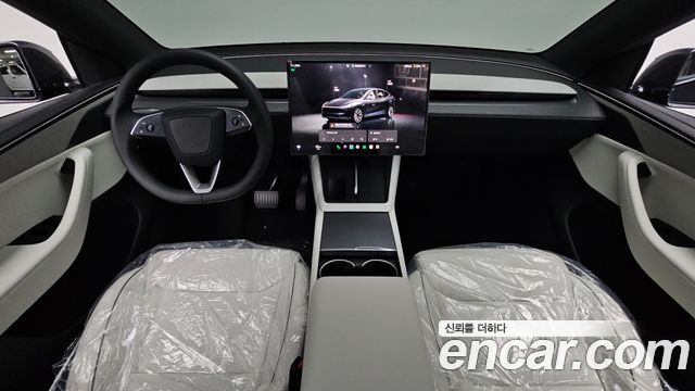 Tesla Model Y L Long Range AWD 2026 — фото 7