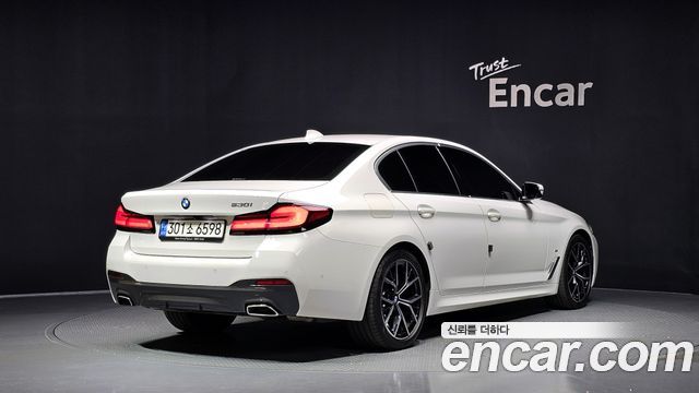 BMW 5 Series (G30) 530i M Sport Package 2022 — фото 2