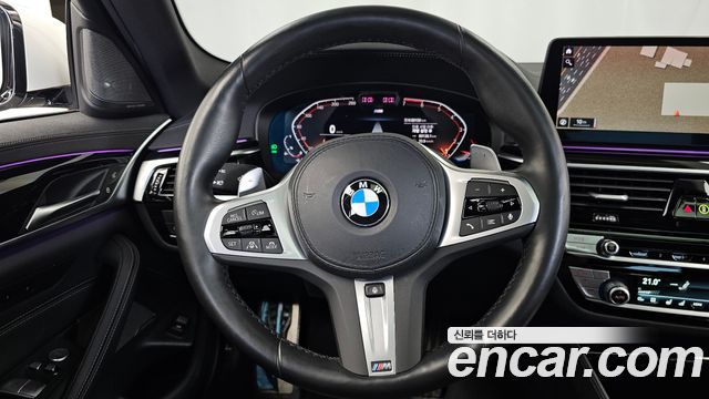 BMW 5 Series (G30) 530i M Sport Package 2022 — фото 17