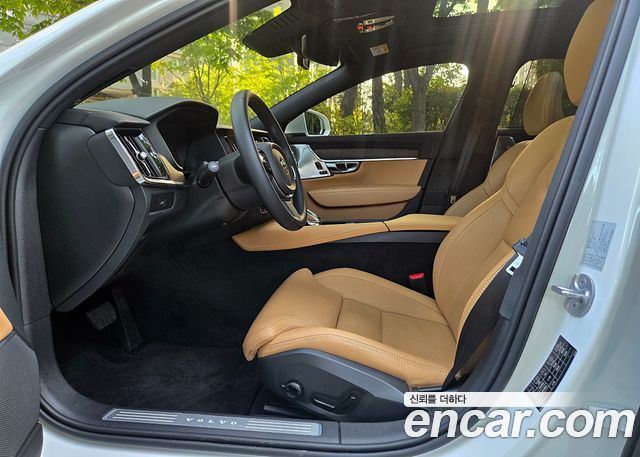 Volvo S90 B5 Ultimate Bright 2023 — фото 10