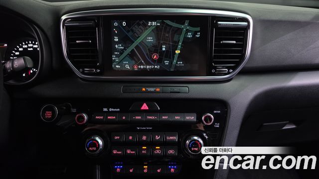 Kia Sportage The Bold Diesel 2.0 4WD Signature Gravity 2021 — фото 13