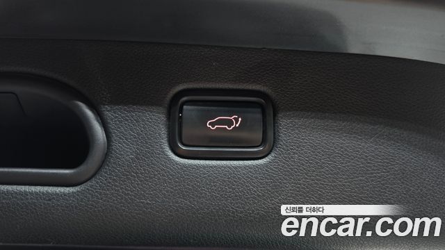 Kia Sportage The Bold Diesel 2.0 4WD Signature Gravity 2021 — фото 19