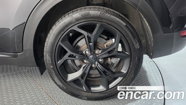 Kia Sportage The Bold Diesel 2.0 4WD Signature Gravity 2021 — фото 21
