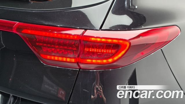 Kia Sportage The Bold Diesel 2.0 4WD Signature Gravity 2021 — фото 23