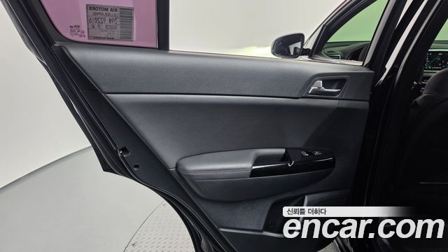 Kia Sportage The Bold Diesel 2.0 4WD Signature Gravity 2021 — фото 25