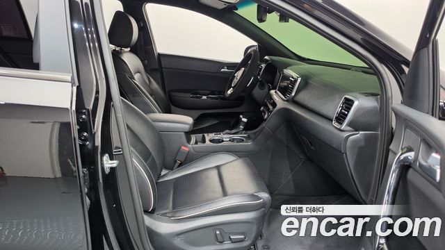 Kia Sportage The Bold Diesel 2.0 4WD Signature Gravity 2021 — фото 26
