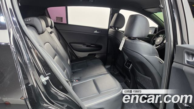 Kia Sportage The Bold Diesel 2.0 4WD Signature Gravity 2021 — фото 27