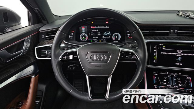 Audi A6 (C8) 45 TFSI Premium 2021 — фото 13