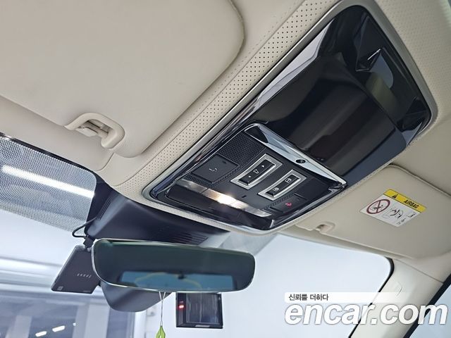 Land Rover Range Rover (IV) 4.4 SDV8 AB DIESEL 2018 — фото 22