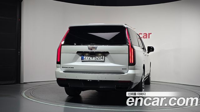 Cadillac Escalade (V) 6.2 ESV ESV Sports Platinum 2025 — фото 4