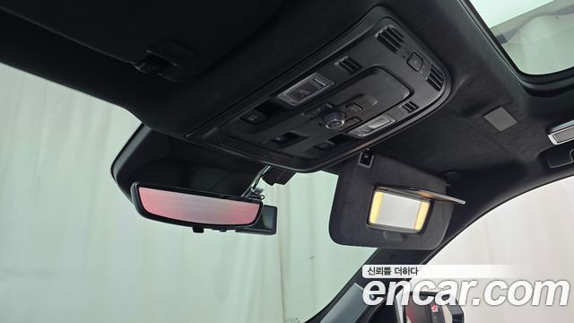 Cadillac Escalade (V) 6.2 ESV ESV Sports Platinum 2025 — фото 20