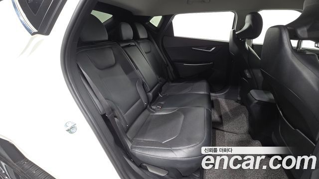 Kia EV6 Long Range 4WD Air 2023 — фото 11