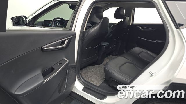 Kia EV6 Long Range 4WD Air 2023 — фото 12
