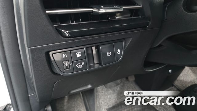 Kia EV6 Long Range 4WD Air 2023 — фото 18