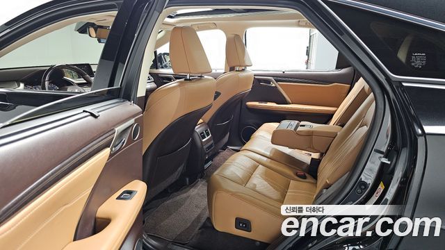Lexus RX450h (IV) Executive 2019 — фото 12