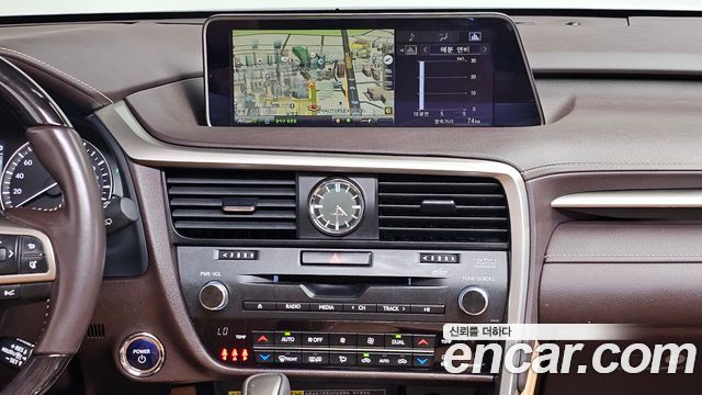 Lexus RX450h (IV) Executive 2019 — фото 14