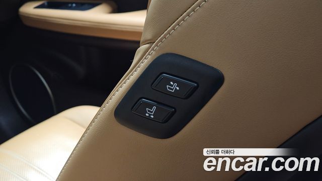 Lexus RX450h (IV) Executive 2019 — фото 29