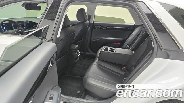 Hyundai Grandeur Hybrid (GN7) Exclusive 2024 — фото 12