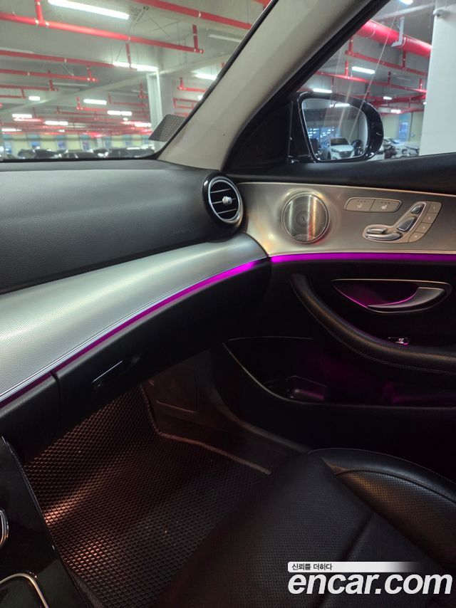 Mercedes-Benz E-Class (W213) E300 AMG Line 2019 — фото 8