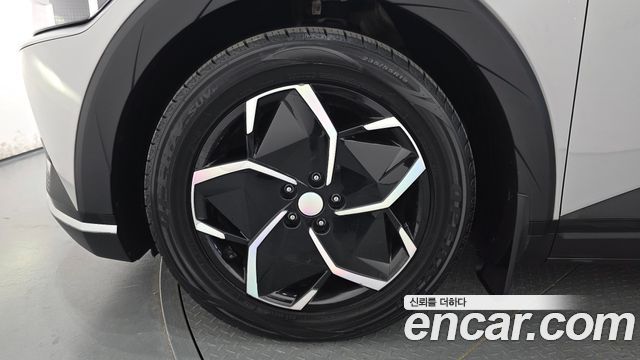 Hyundai Ioniq 5 Long Range AWD Commercial Long Range Package 2023 — фото 23
