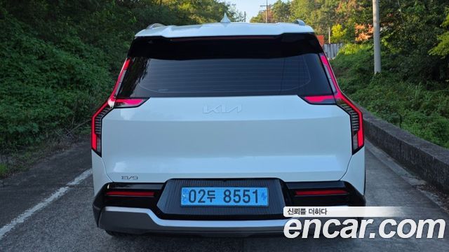 Kia EV9 Long Range 4WD Earth 2024 — фото 4