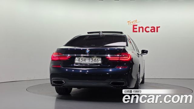 BMW 7 Series (G11) 730Ld xDrive M Sport 2017 — фото 4