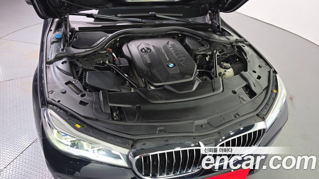 BMW 7 Series (G11) 730Ld xDrive M Sport 2017 — фото 6