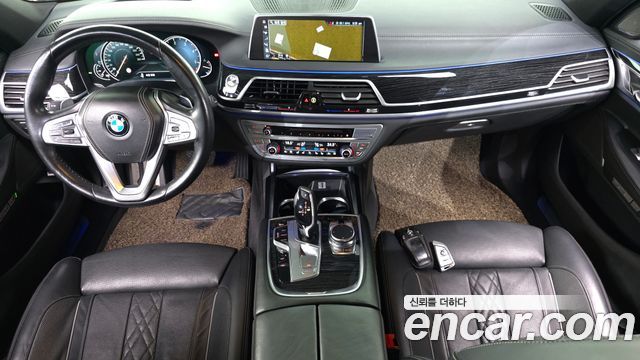 BMW 7 Series (G11) 730Ld xDrive M Sport 2017 — фото 7