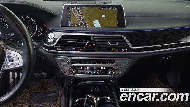 BMW 7 Series (G11) 730Ld xDrive M Sport 2017 — фото 13