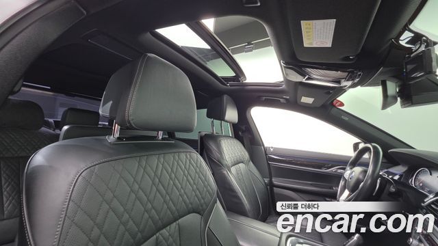 BMW 7 Series (G11) 730Ld xDrive M Sport 2017 — фото 20