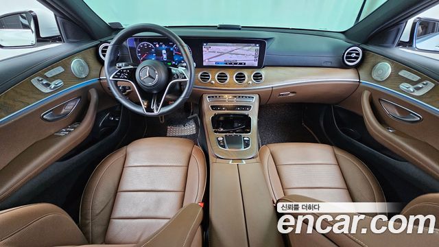 Mercedes-Benz E-Class (W213) E300e 4MATIC Exclusive 2021 — фото 7