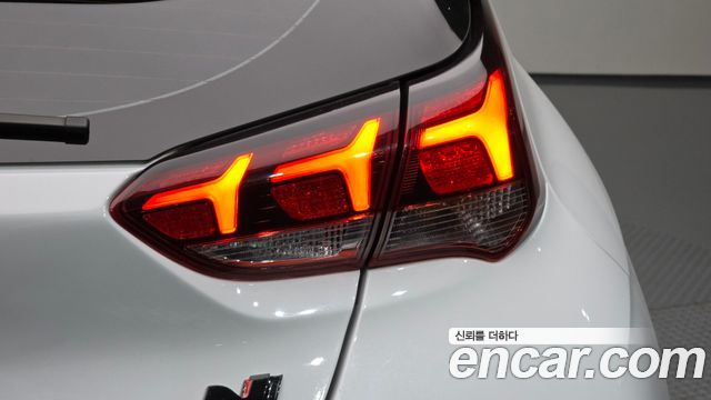 Hyundai Veloster (JS) 2.0 N 2019 — фото 29