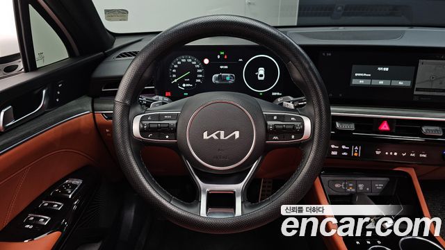 Kia K5 Hybrid (III) Signature 2025 — фото 14