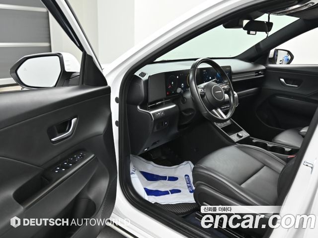 Hyundai Kona Electric (SX2) Long Range Premium 2023 — фото 15