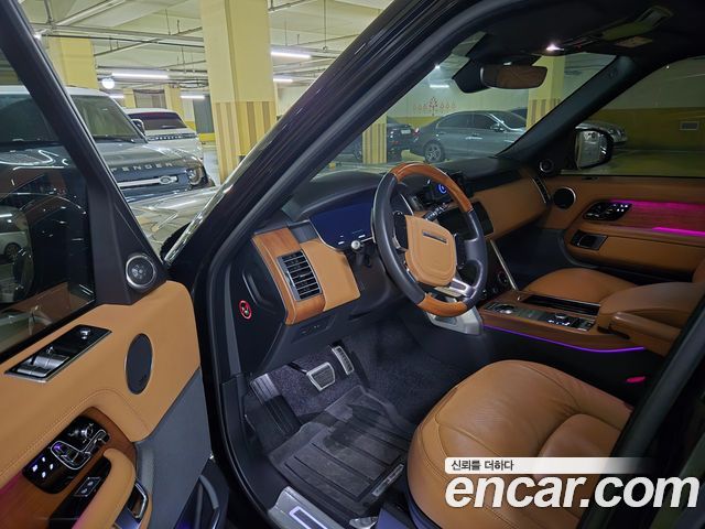 Land Rover Range Rover (IV) 5.0 SC AB 2022 — фото 7