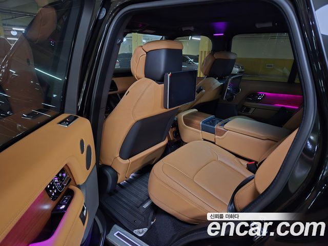 Land Rover Range Rover (IV) 5.0 SC AB 2022 — фото 8