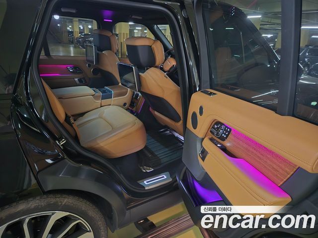 Land Rover Range Rover (IV) 5.0 SC AB 2022 — фото 9