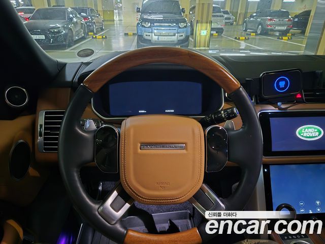 Land Rover Range Rover (IV) 5.0 SC AB 2022 — фото 18