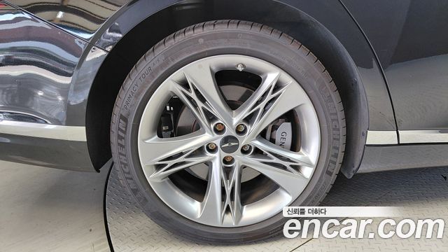 Genesis G90 (RS4) Gasoline 3.5 Turbo AWD 2023 — фото 5