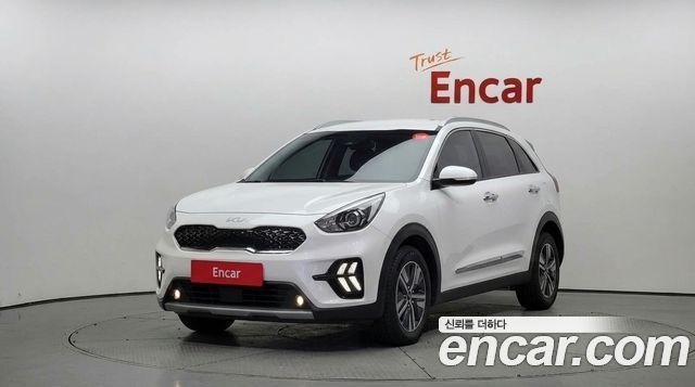 Kia Niro 1.6 HEV Prestige 2022 — фото 3