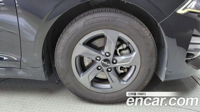 Kia K5 (III) 2.0 LPI(Renter car) Strandard 2022 — фото 5