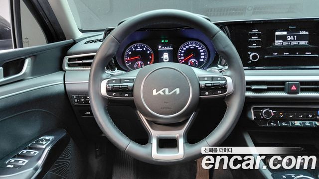 Kia K5 (III) 2.0 LPI(Renter car) Strandard 2022 — фото 13