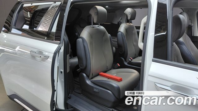 Kia Carnival (IV) Diesel 9-Seater Noblesse 2025 — фото 26