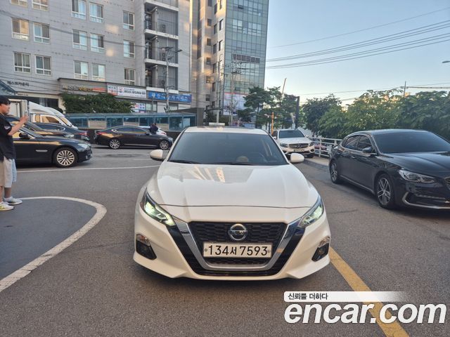 Nissan Altima (L34) 2.5 Special Edition 2019 — фото 2