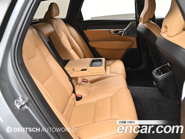Volvo V90 Cross Country T5 Pro AWD 2020 — фото 16